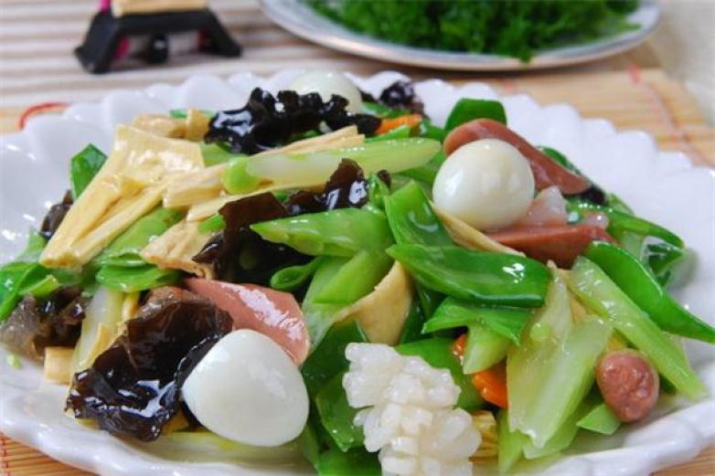 新素道素食餐厅